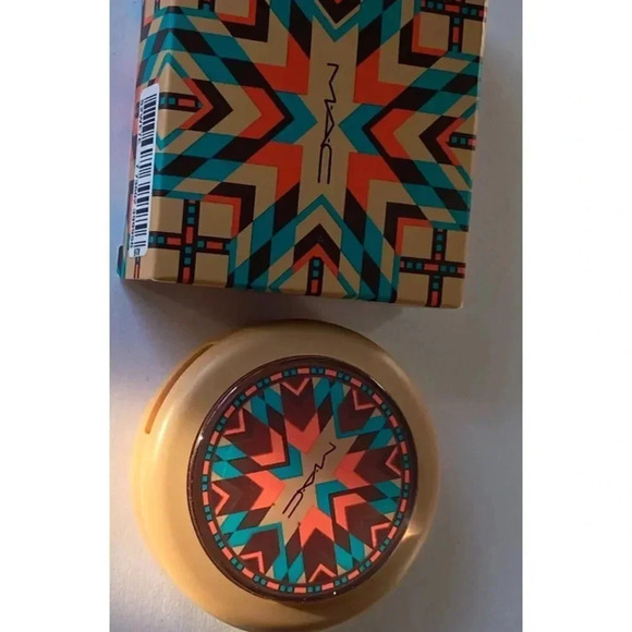 MAC Retired Vibe Tribe Limited Ed Lipstick, Face Powder, Eye.
New in Box - Picture 5 of 5